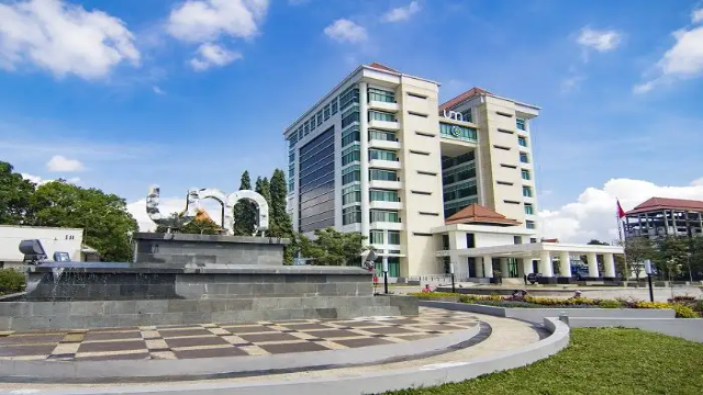 Menyelami Dunia Akademik Universitas Negeri Malang